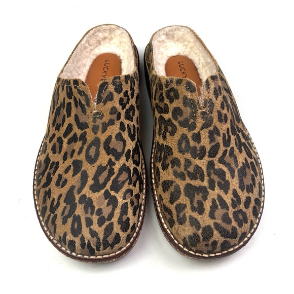 New Lucky Brand Tamala Animal Print Leather Faux Sherpa Clog Mules size 7.5 - Picture 2 of 8